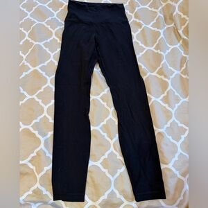 Lululemon leggings in fair condition size 2